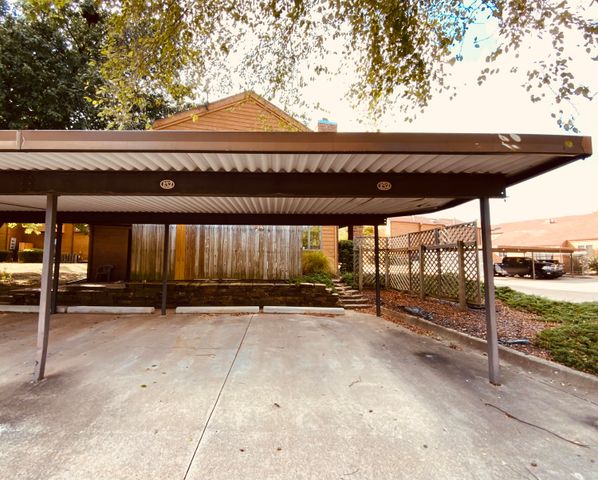 3440 S Delaware Avenue 152, Springfield, MO 65804