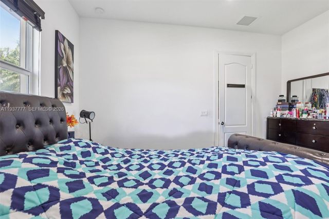 6432 SW 55th Pl, Davie, FL 33314