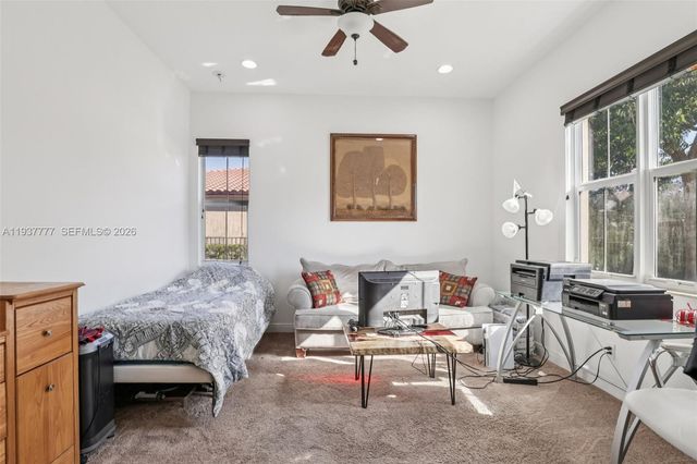 6432 SW 55th Pl, Davie, FL 33314