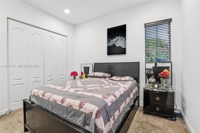 6432 SW 55th Pl, Davie, FL 33314