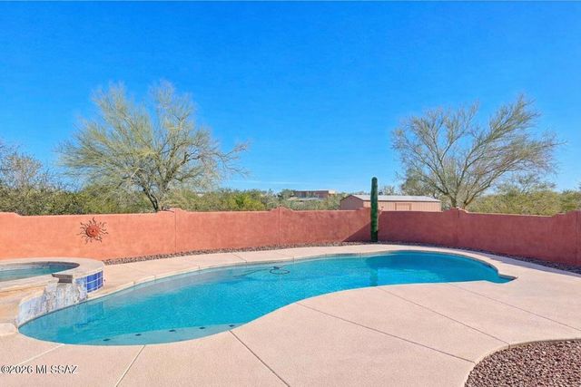 8241 W Velvet Ant Place, Tucson, AZ 85735