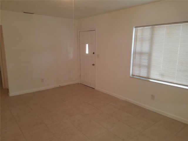 4216 15TH AVENUE S, St Petersburg, FL 33711