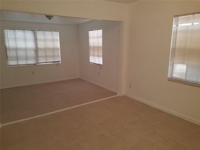 4216 15TH AVENUE S, St Petersburg, FL 33711