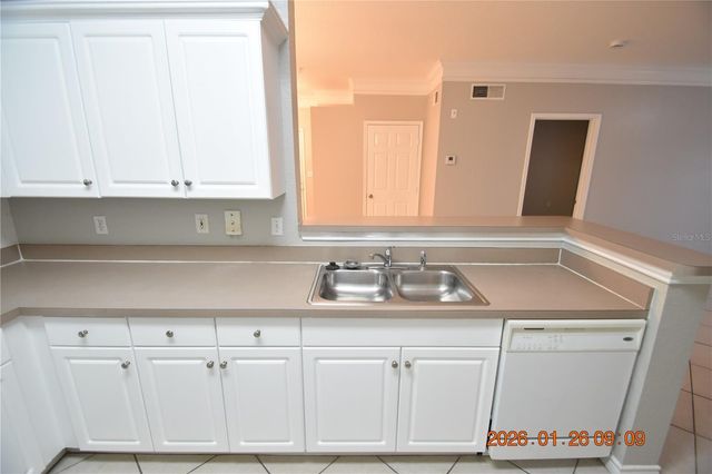 4323 BAYSIDE VILLAGE DRIVE 308, Tampa, FL 33615