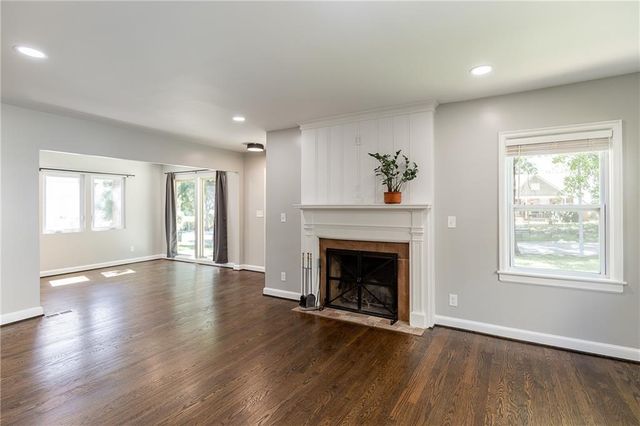724 E 72nd Street, Kansas City, MO 64131