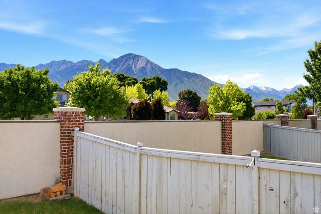 2292 E HAMPTON HILLS LN, Millcreek, UT 84109