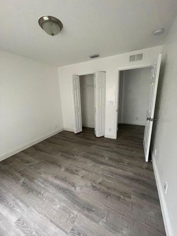 1161 Colonial Palms Way, West Palm Beach, FL 33406