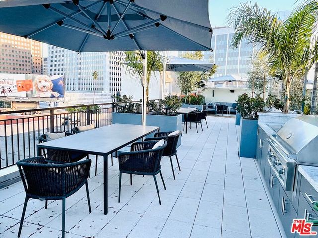 1122 Gayley 407, Westwood, CA 90024