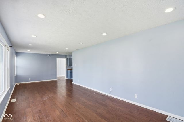 371 S Hendricks Drive, Greenwood, IN 46142