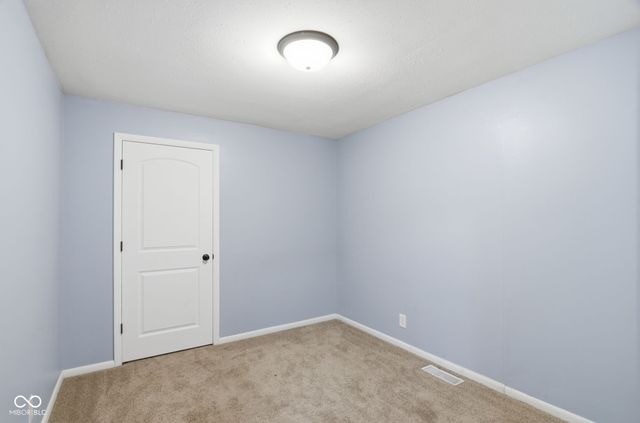 371 S Hendricks Drive, Greenwood, IN 46142