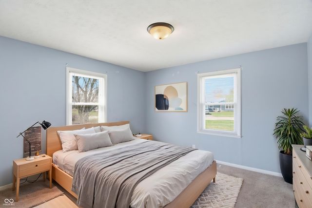 371 S Hendricks Drive, Greenwood, IN 46142