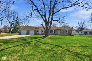 371 S Hendricks Drive, Greenwood, IN 46142