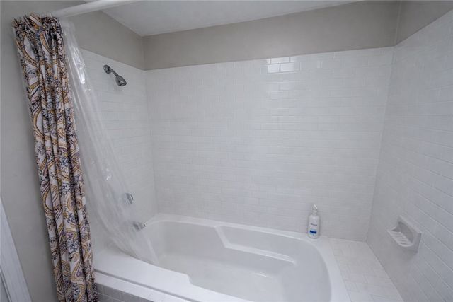 68 Hilltop Drive A, North Providence, RI 02904