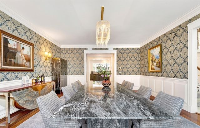 451 Wellesley St, Weston, MA 02493