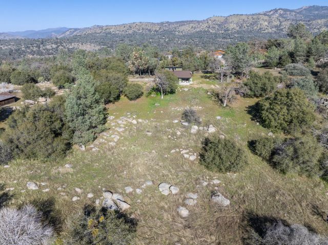 43956 Rocky Ridge Road, Coarsegold, CA 93614