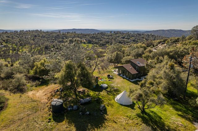 43956 Rocky Ridge Road, Coarsegold, CA 93614
