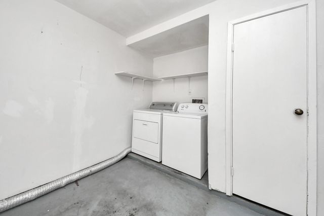 6601 Sands Point Drive 30, Houston, TX 77074