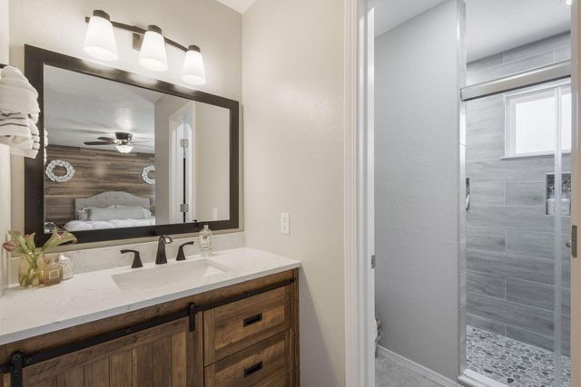 6412 Harper Court NE, Albuquerque, NM 87109