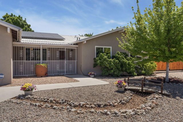 6412 Harper Court NE, Albuquerque, NM 87109