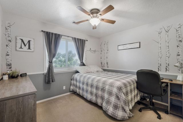 6412 Harper Court NE, Albuquerque, NM 87109