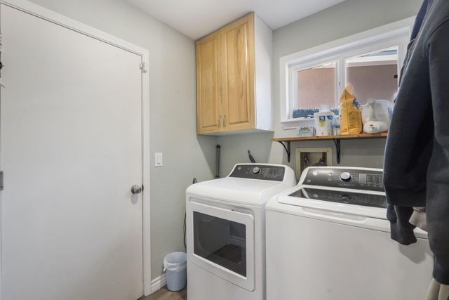 6412 Harper Court NE, Albuquerque, NM 87109