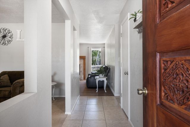 6412 Harper Court NE, Albuquerque, NM 87109