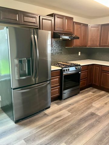 36251 Milo Street, New Baltimore, MI 48047