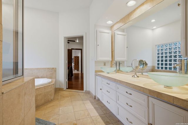1426 NAPIER AVE, San Antonio, TX 78214
