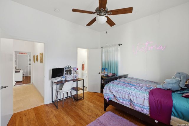 1426 NAPIER AVE, San Antonio, TX 78214