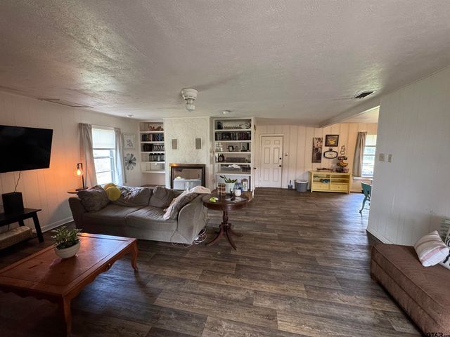 103 Tomie St, Quitman, TX 75783