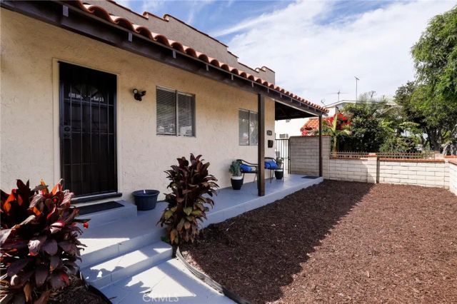 2241 Pine, Long Beach, CA 90806