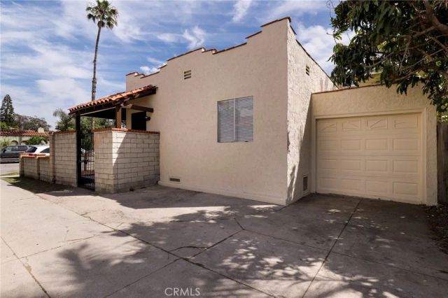 2241 Pine, Long Beach, CA 90806