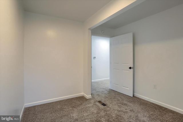 38 STANLEY, New Oxford, PA 17350