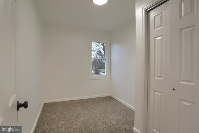 38 STANLEY, New Oxford, PA 17350
