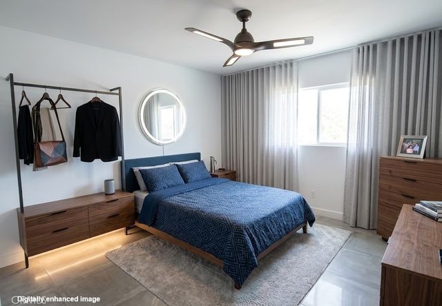 1906 S Broadway, Santa Ana, CA 92707