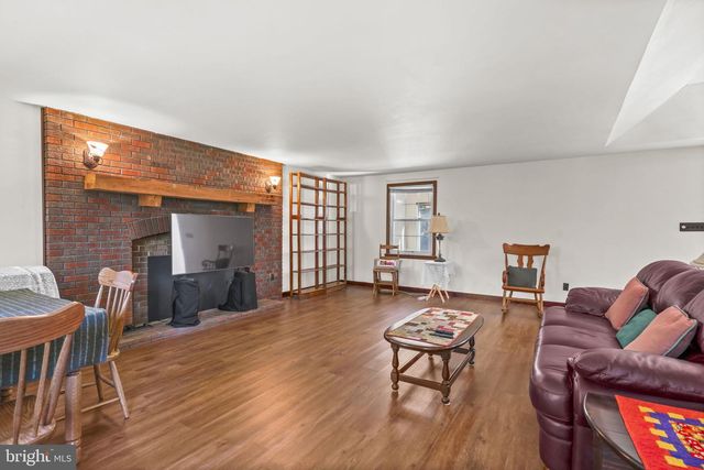 43063 HUGH DR, Hollywood, MD 20636