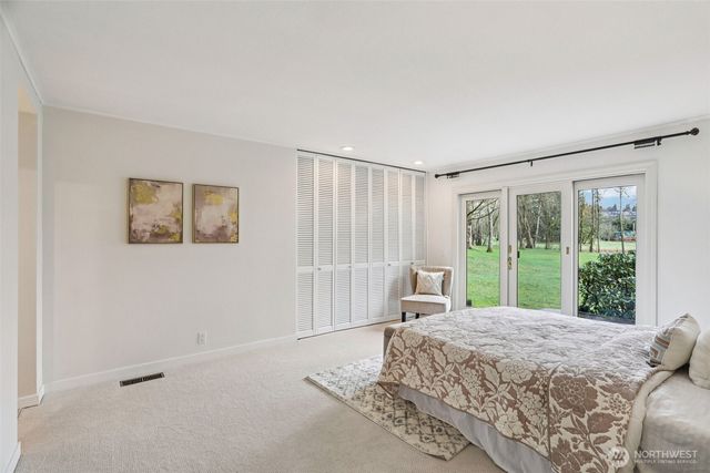 1220 80th Place NE, Medina, WA 98039