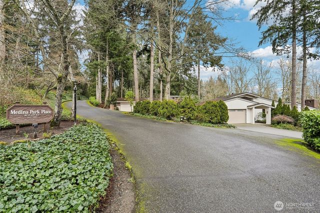 1220 80th Place NE, Medina, WA 98039