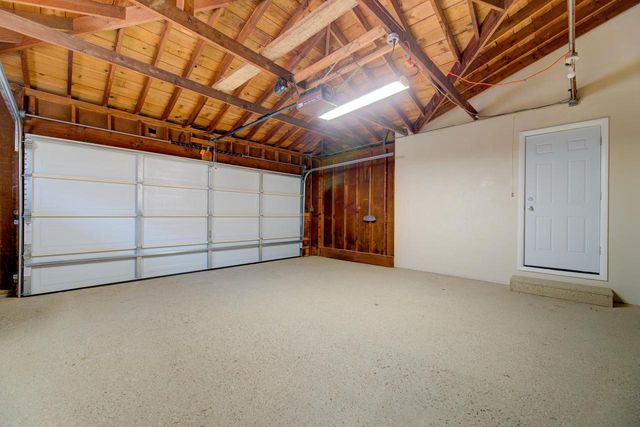 8122 W Potomac AVENUE, Milwaukee, WI 53218