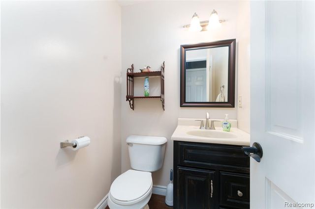 5753 Gregory Road, Gregory, MI 48137