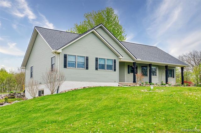 5753 Gregory Road, Gregory, MI 48137