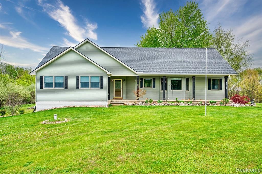 5753 Gregory Road, Gregory, MI 48137