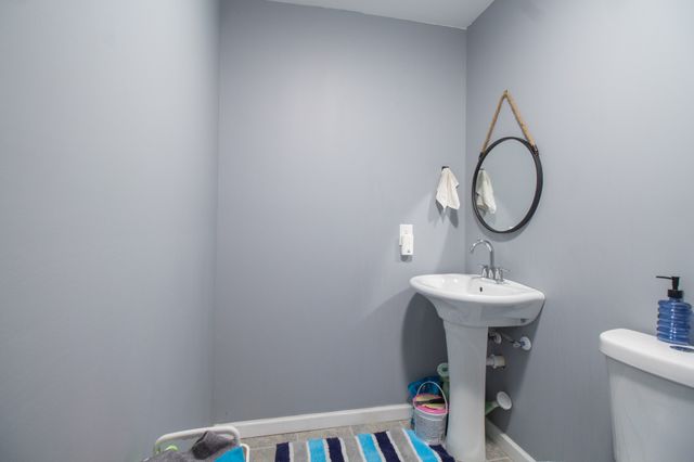 203 5th Ave, N, Decherd, TN 37324