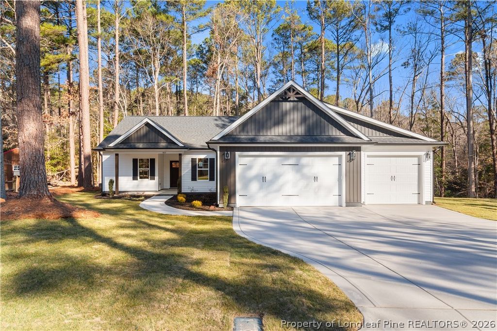 4011 Arcadia Court, Fayetteville, NC 28311