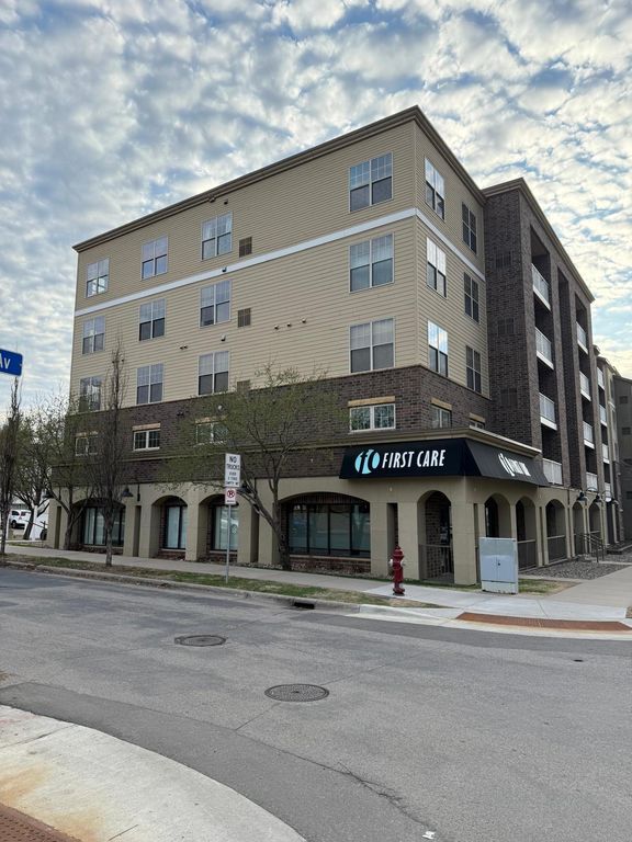 2900 University Avenue SE 402, Minneapolis, MN 55414 — photo 4