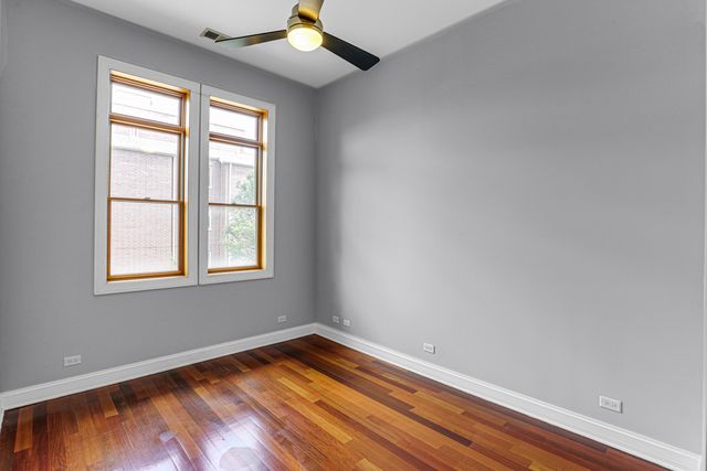 4755 N WASHTENAW Avenue 209, Chicago, IL 60625