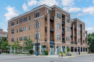 4755 N WASHTENAW Avenue 209, Chicago, IL 60625
