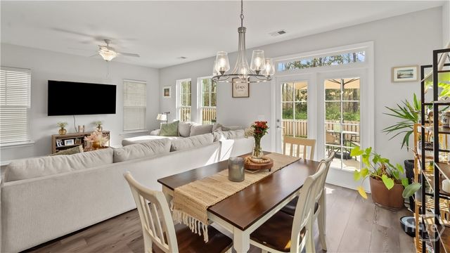 242 Flagler Drive, Savannah, GA 31419