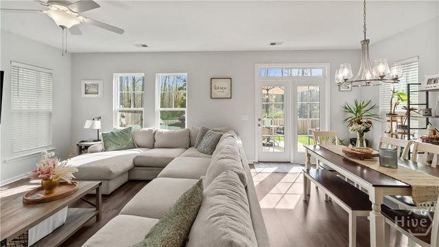 242 Flagler Drive, Savannah, GA 31419