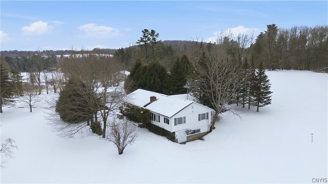 158 Cross Road, Laurens, NY 13825